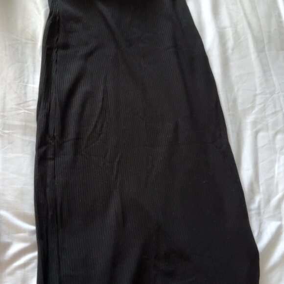 Reformation Two Piece Set - Picture 3 of 4